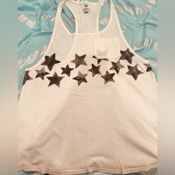 ROXY women’s tank tops. Both size XL. - Picture 3 of 3